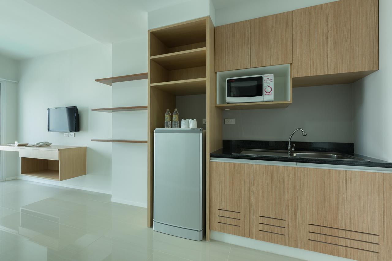 Thongchen Residence Samut Sakhon Exterior photo