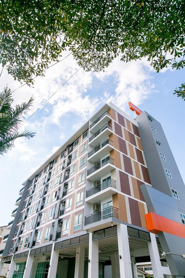 Thongchen Residence Samut Sakhon Exterior photo